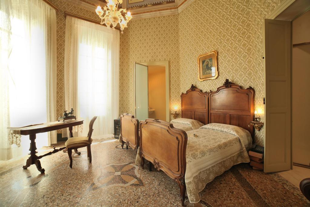 Residenza D'Epoca Regina D'Arborea Oristano Pokój zdjęcie